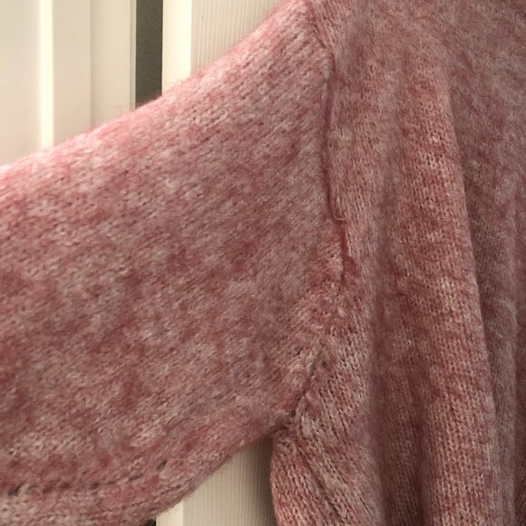 Round Wool Knit (Pink) - Latest Korean Fashion - Picture 6 of 6